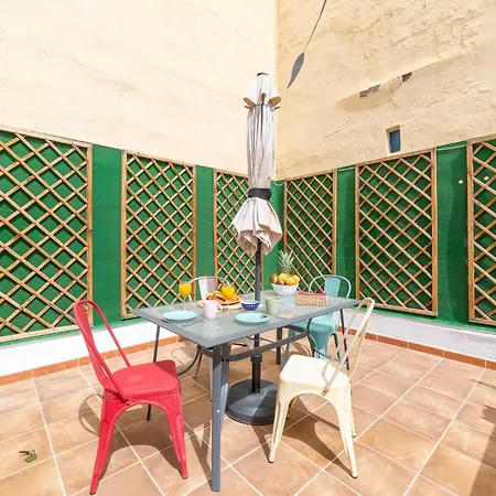 Casa Maruchi - *